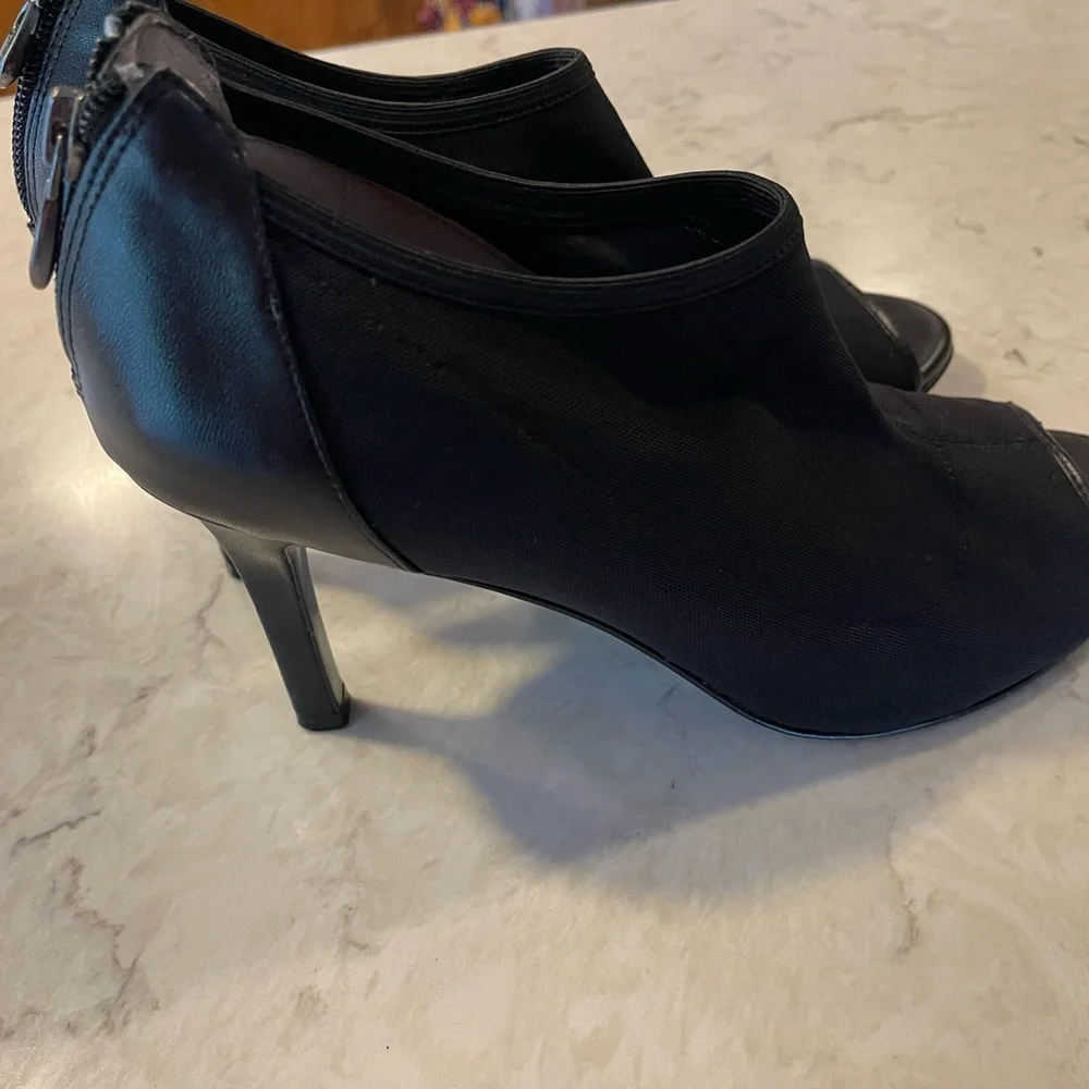 Tahari Black High Heel Peep-Toe Heels - Picture 2 of 4